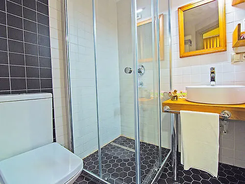 Kuzen Otel (Adults Only) Istanbul Turkey